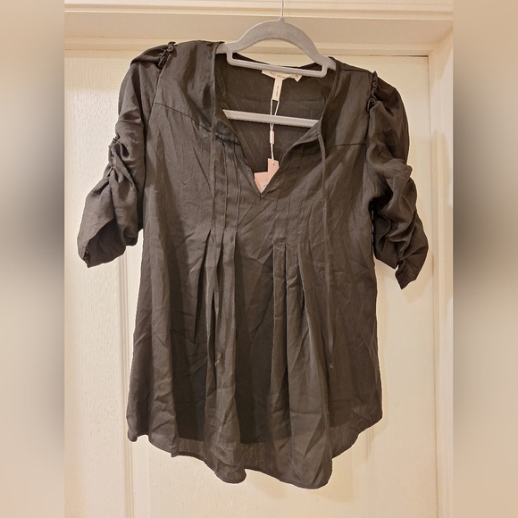 NWT Women's Blouse Avec Les Filles  XS Black Blouse‎ Pleating - Picture 1 of 4